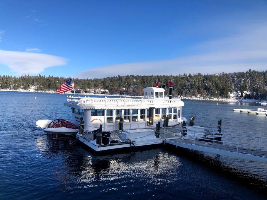 Lake House Cabin - レイク・アローヘッド エクステリア 写真